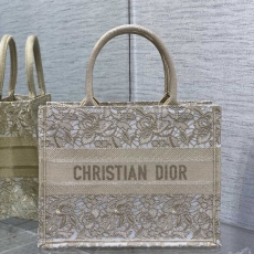 Dior Shopping Bags